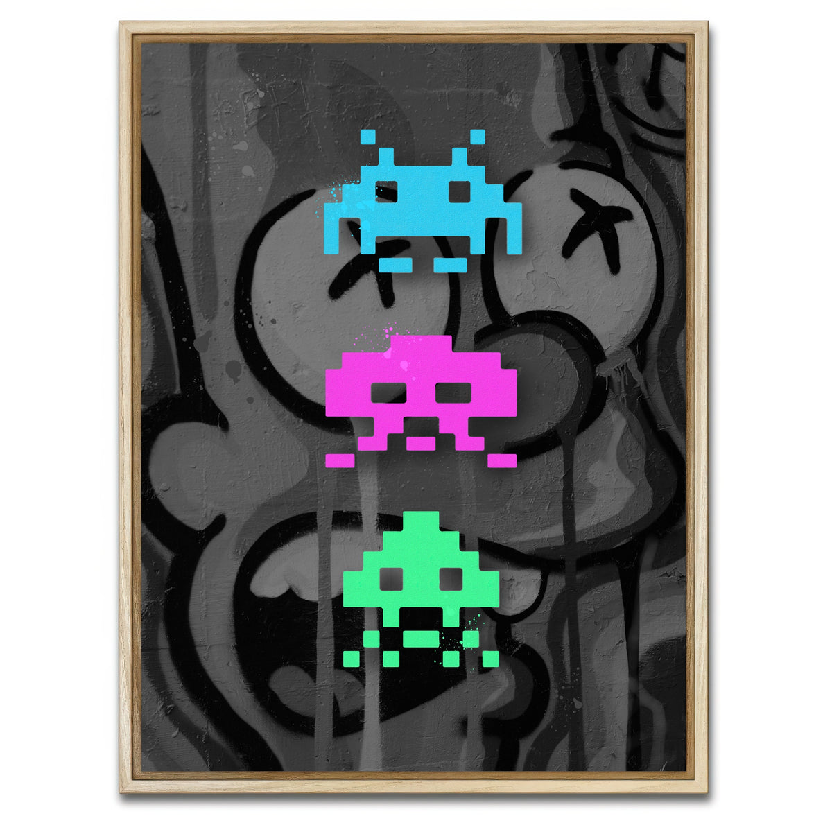 AUTO-MOCKUP WHITE | 3 space invaders graffiti | 1 Piece | Natural Framed Canvas | group=3x4