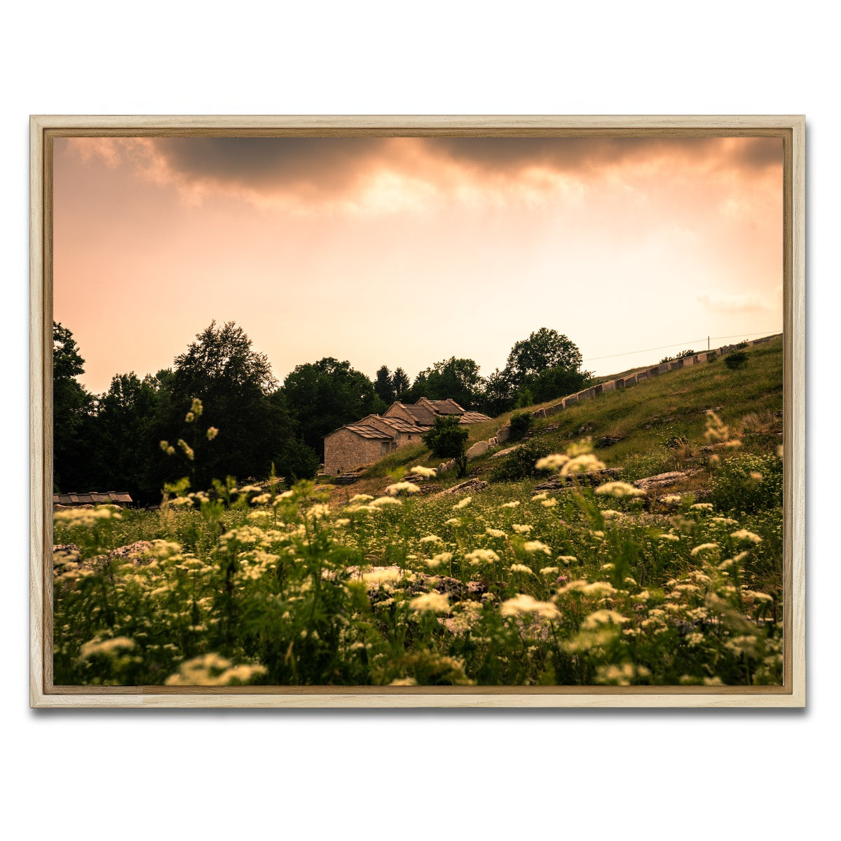 AUTO-MOCKUP WHITE | A village on the mountains | 1 Piece | Natural Framed Canvas | group=4x3
