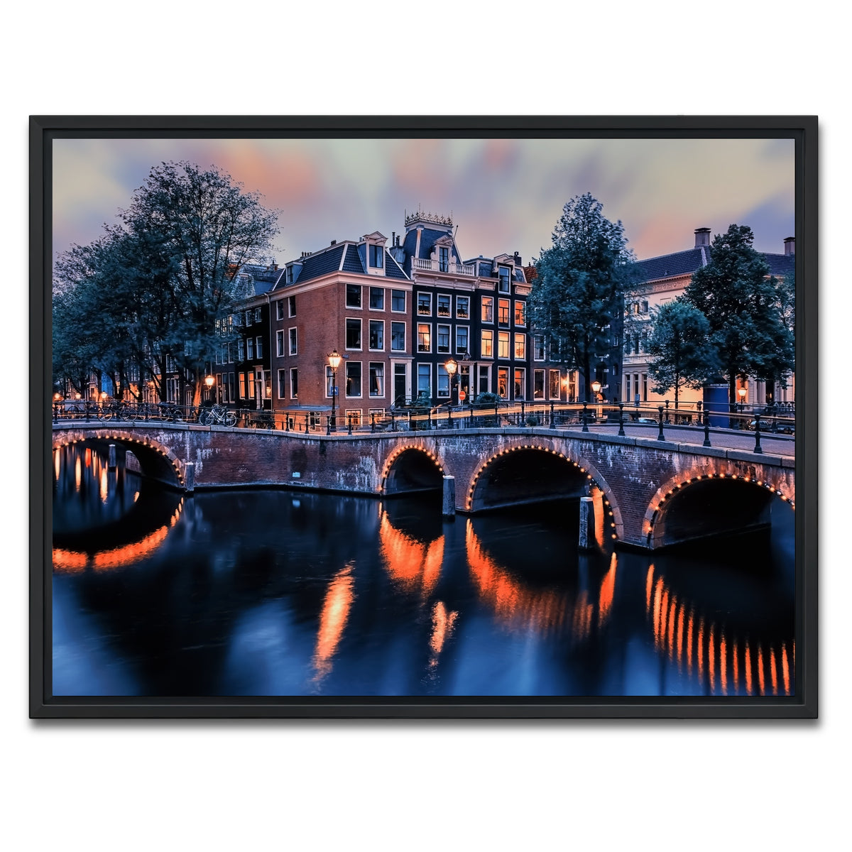 AUTO-MOCKUP WHITE | Amsterdam Sunset | 1 Piece | Black Framed Canvas | group=4x3