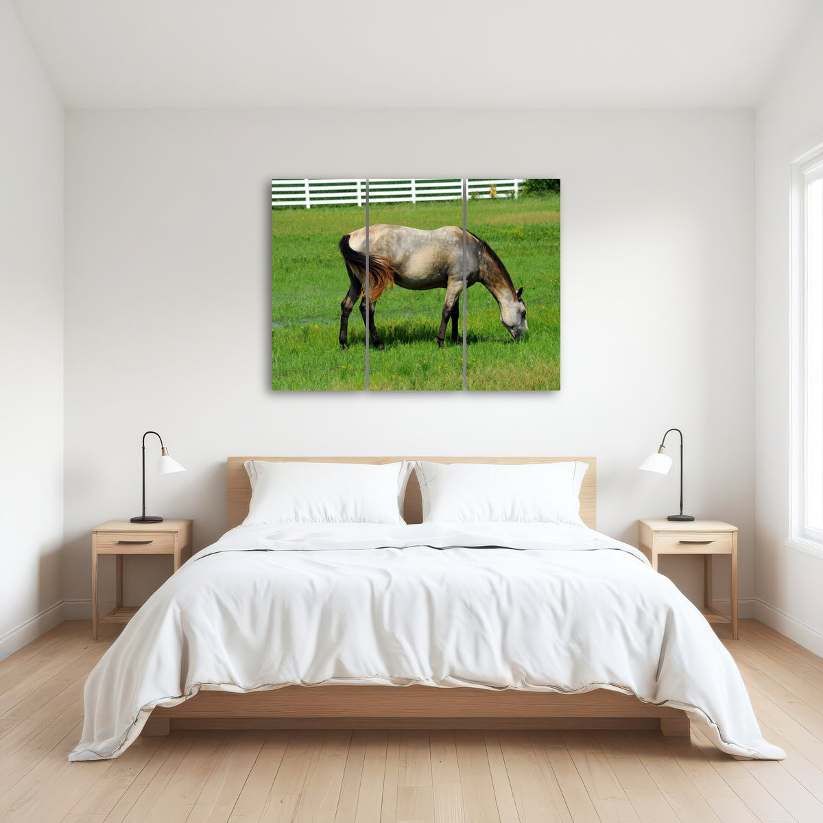 AUTO-MOCKUP ROOM | Arkansas Horse Grazing