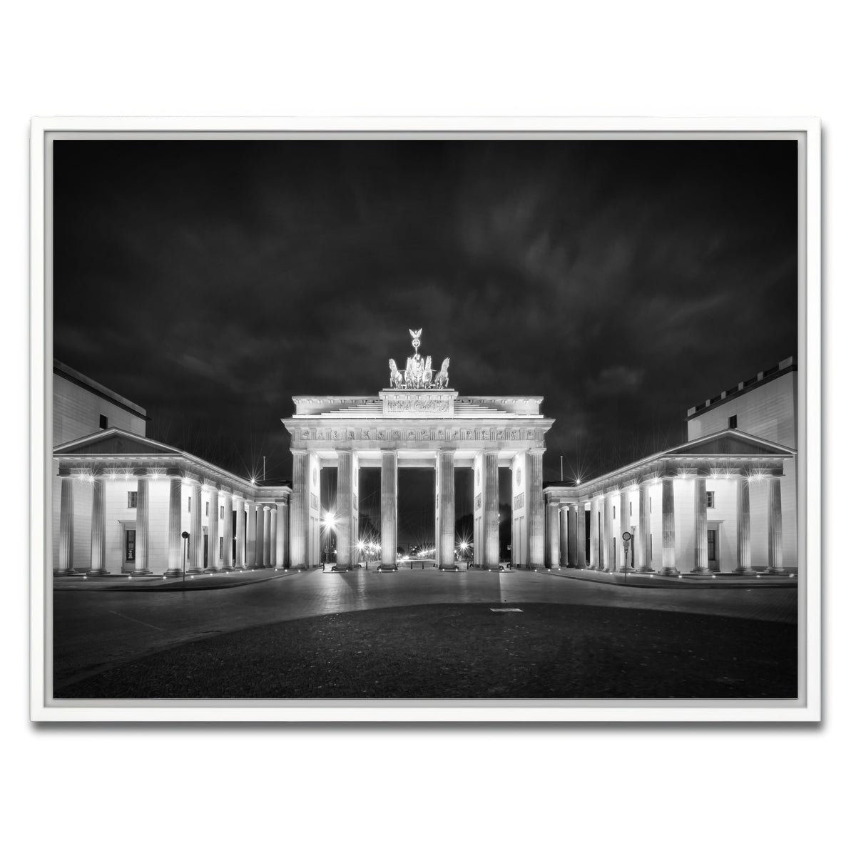 AUTO-MOCKUP WHITE | BERLIN Brandenburg Gate | 1 Piece | White Framed Canvas | group=4x3