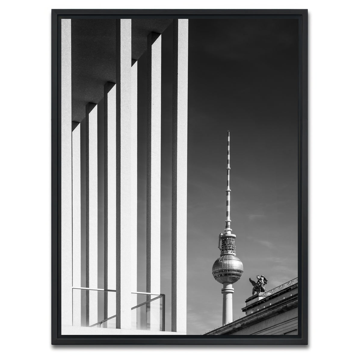AUTO-MOCKUP WHITE | BERLIN TV Tower & Museum Island | 1 Piece | Black Framed Canvas | group=3x4