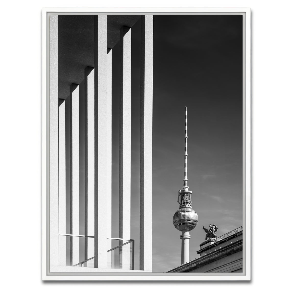 AUTO-MOCKUP WHITE | BERLIN TV Tower & Museum Island | 1 Piece | White Framed Canvas | group=3x4