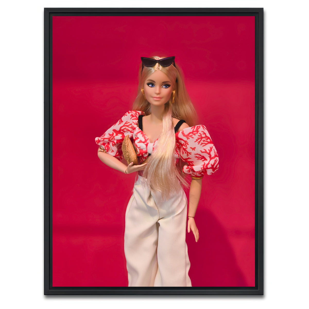 AUTO-MOCKUP WHITE | Barbie Red | 1 Piece | Black Framed Canvas | group=3x4
