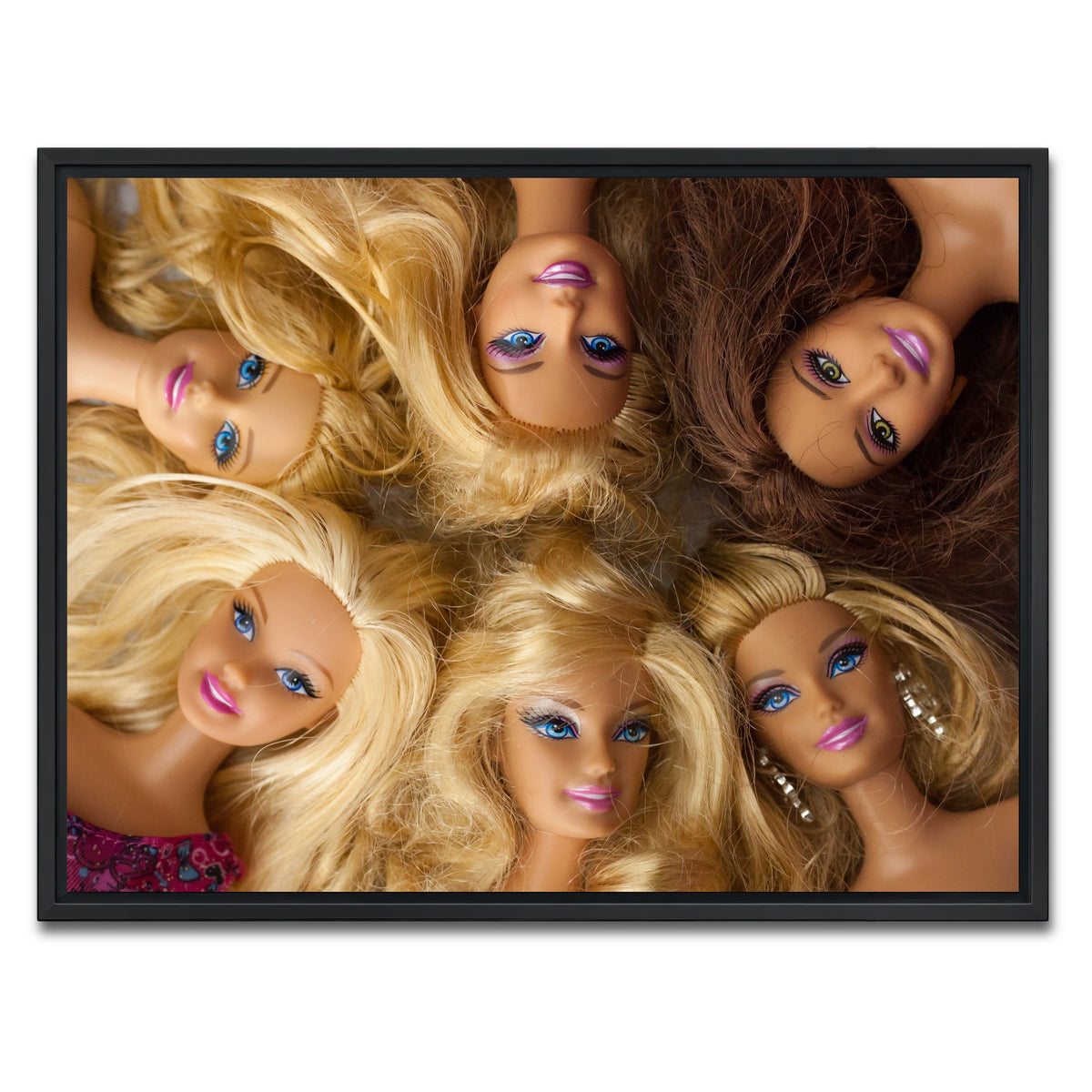 AUTO-MOCKUP WHITE | Barbie's | 1 Piece | Black Framed Canvas | group=4x3