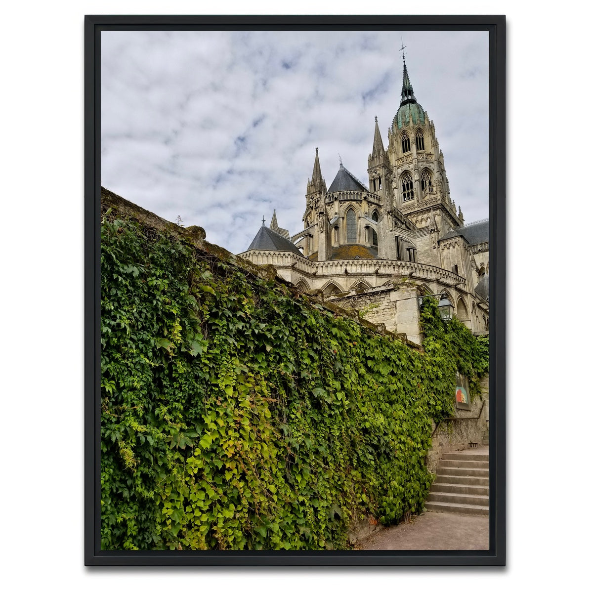 AUTO-MOCKUP WHITE | Bayeux Cathedral | 1 Piece | Black Framed Canvas | group=3x4