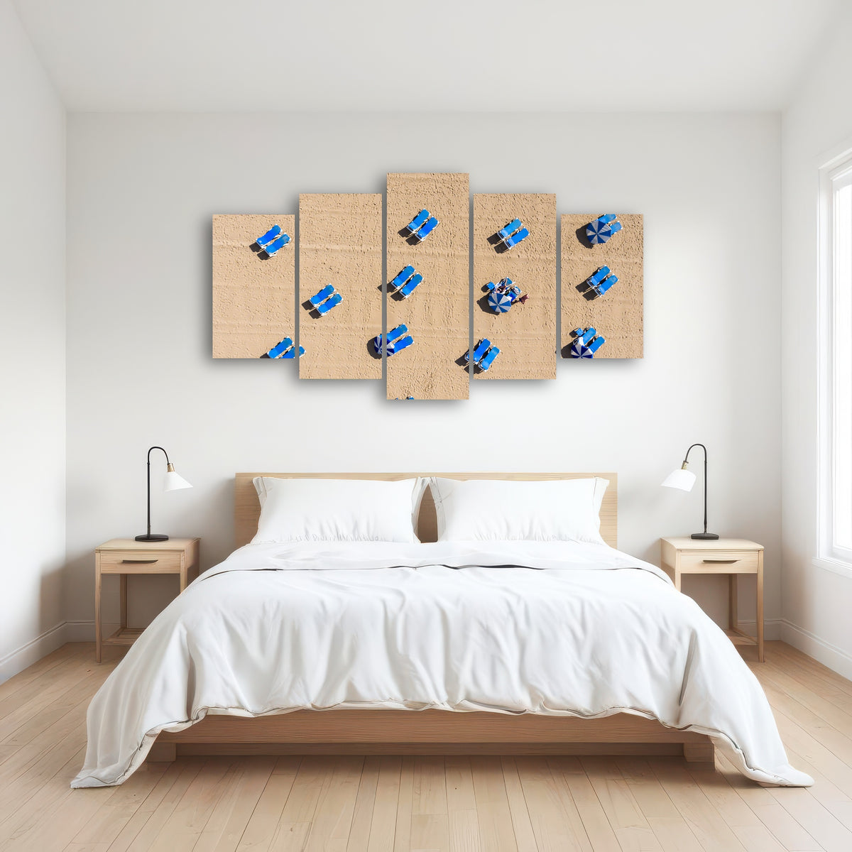 AUTO-MOCKUP ROOM | Beach Goers