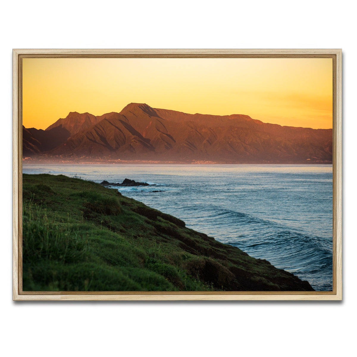 AUTO-MOCKUP WHITE | Beauty of Maui | 1 Piece | Natural Framed Canvas | group=4x3