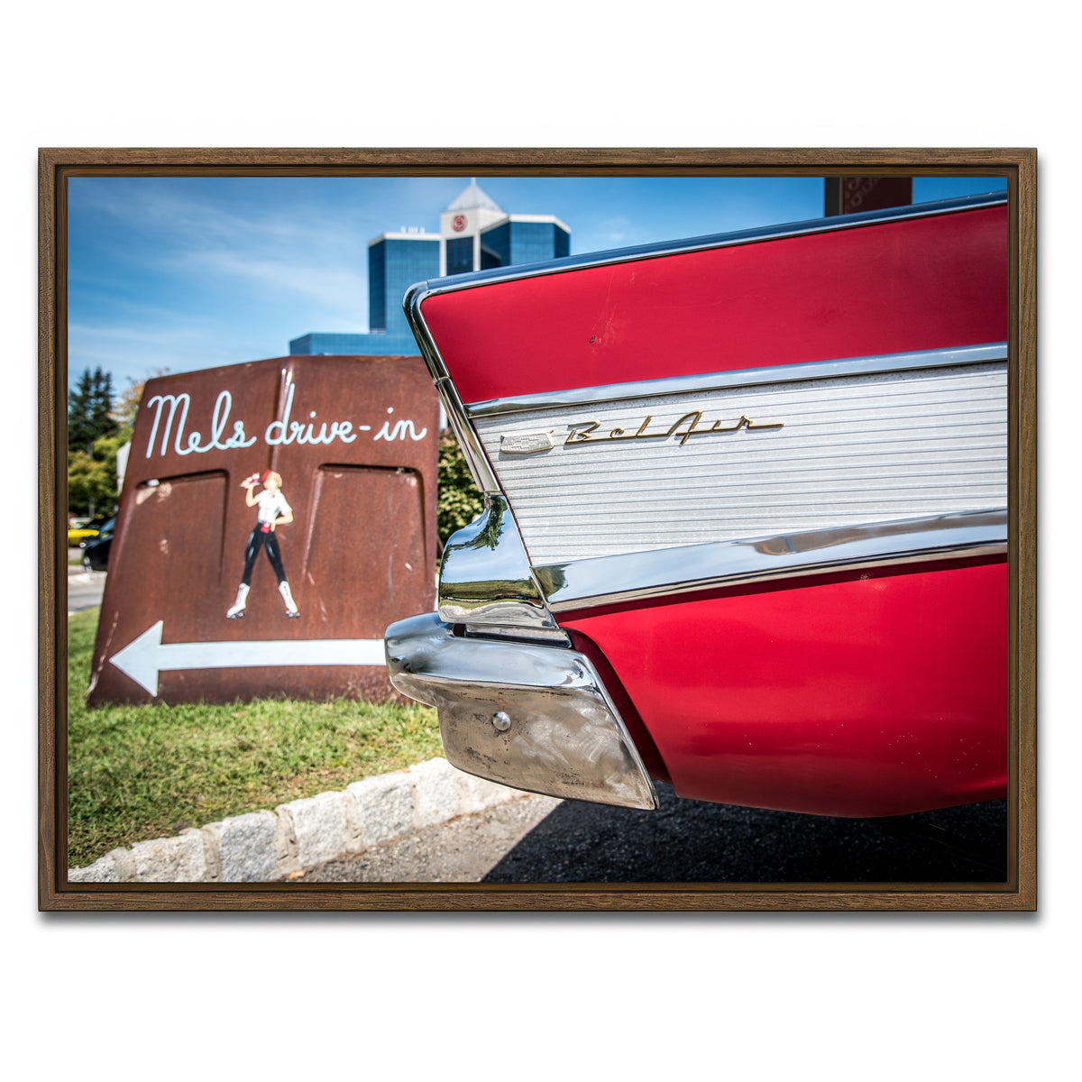 AUTO-MOCKUP WHITE | Bel Air | 1 Piece | Walnut Framed Canvas | group=4x3