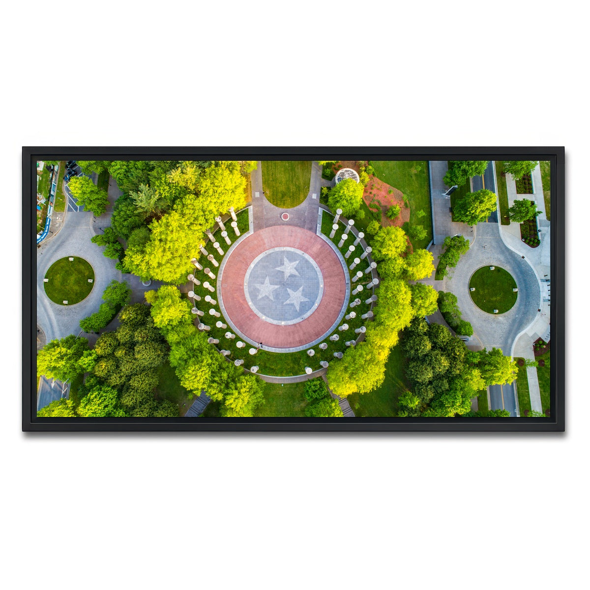 AUTO-MOCKUP WHITE | Bicentennial Park | 1 Piece | Black Framed Canvas | group=2x1