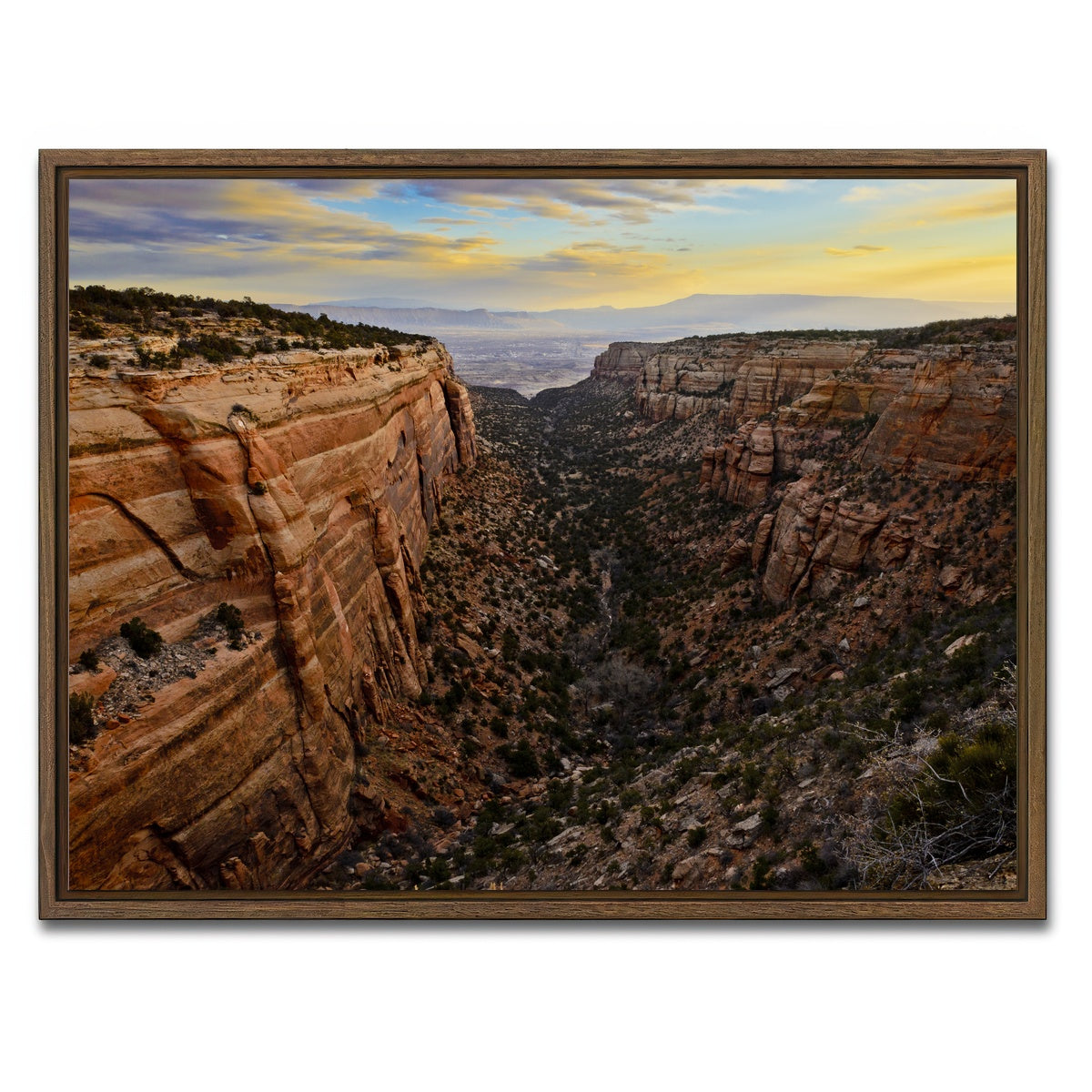 AUTO-MOCKUP WHITE | Book Cliffs | 1 Piece | Walnut Framed Canvas | group=4x3
