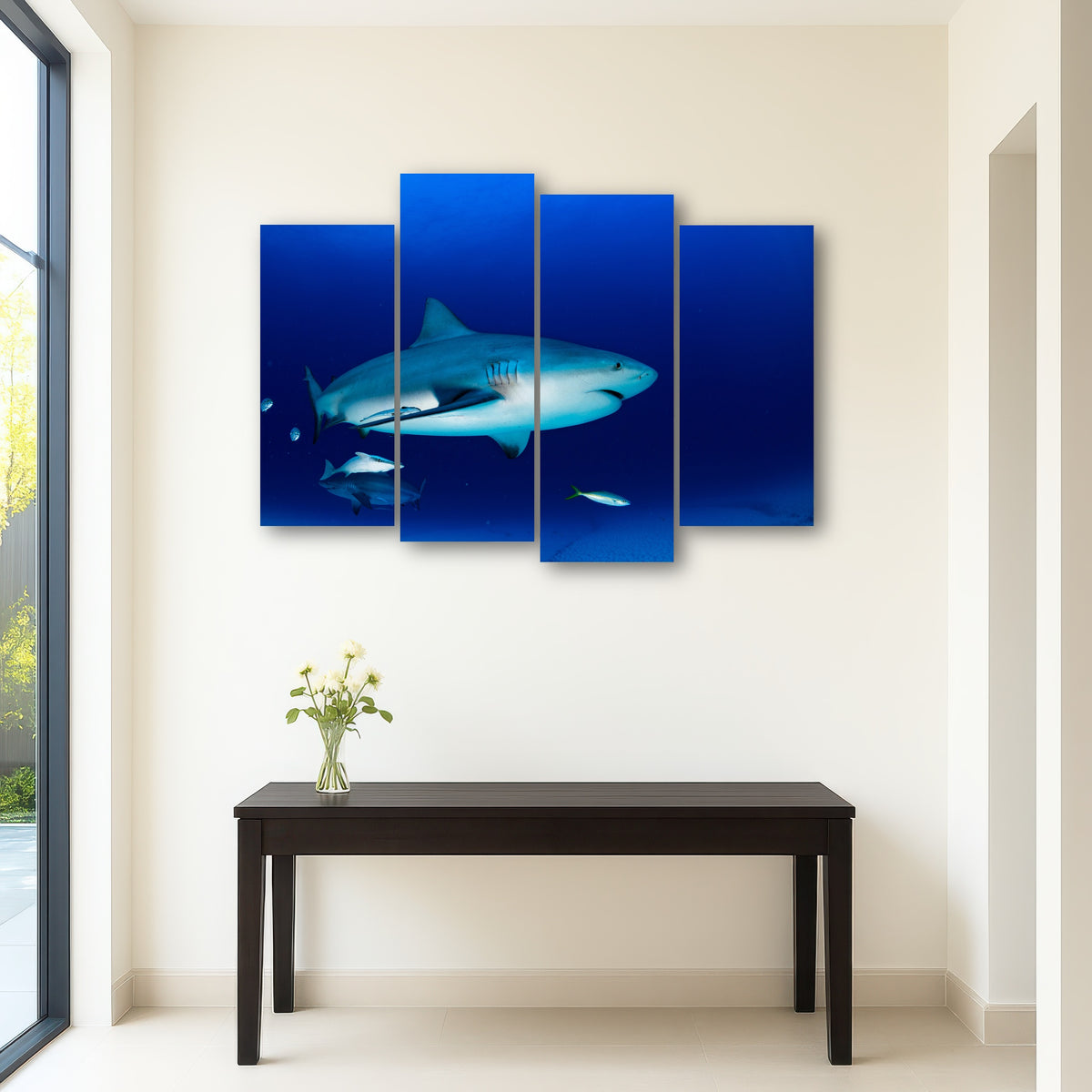 AUTO-MOCKUP ROOM | Bull shark in the blue ocean