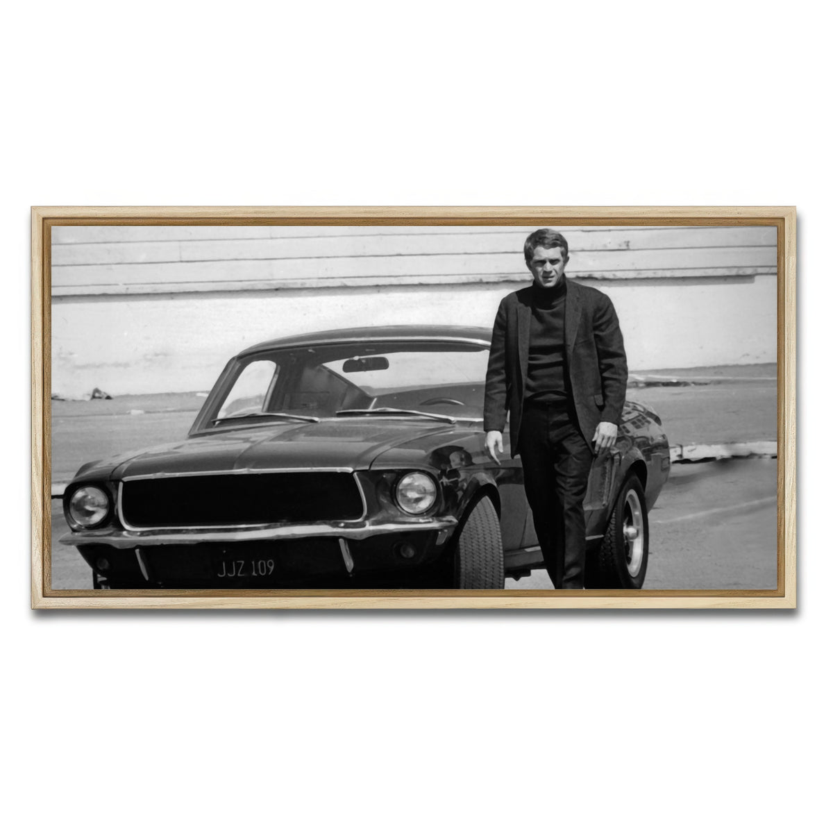 AUTO-MOCKUP WHITE | Bullitt | 1 Piece | Natural Framed Canvas | group=2x1