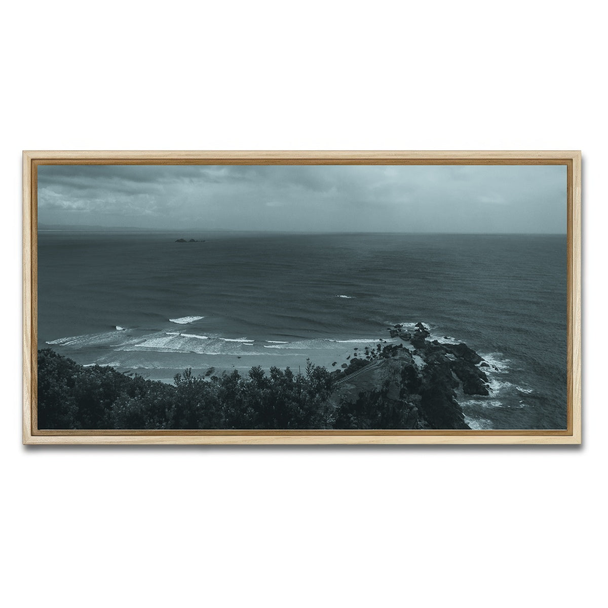 AUTO-MOCKUP WHITE | Byron Bay Surf Days | 1 Piece | Natural Framed Canvas | group=2x1
