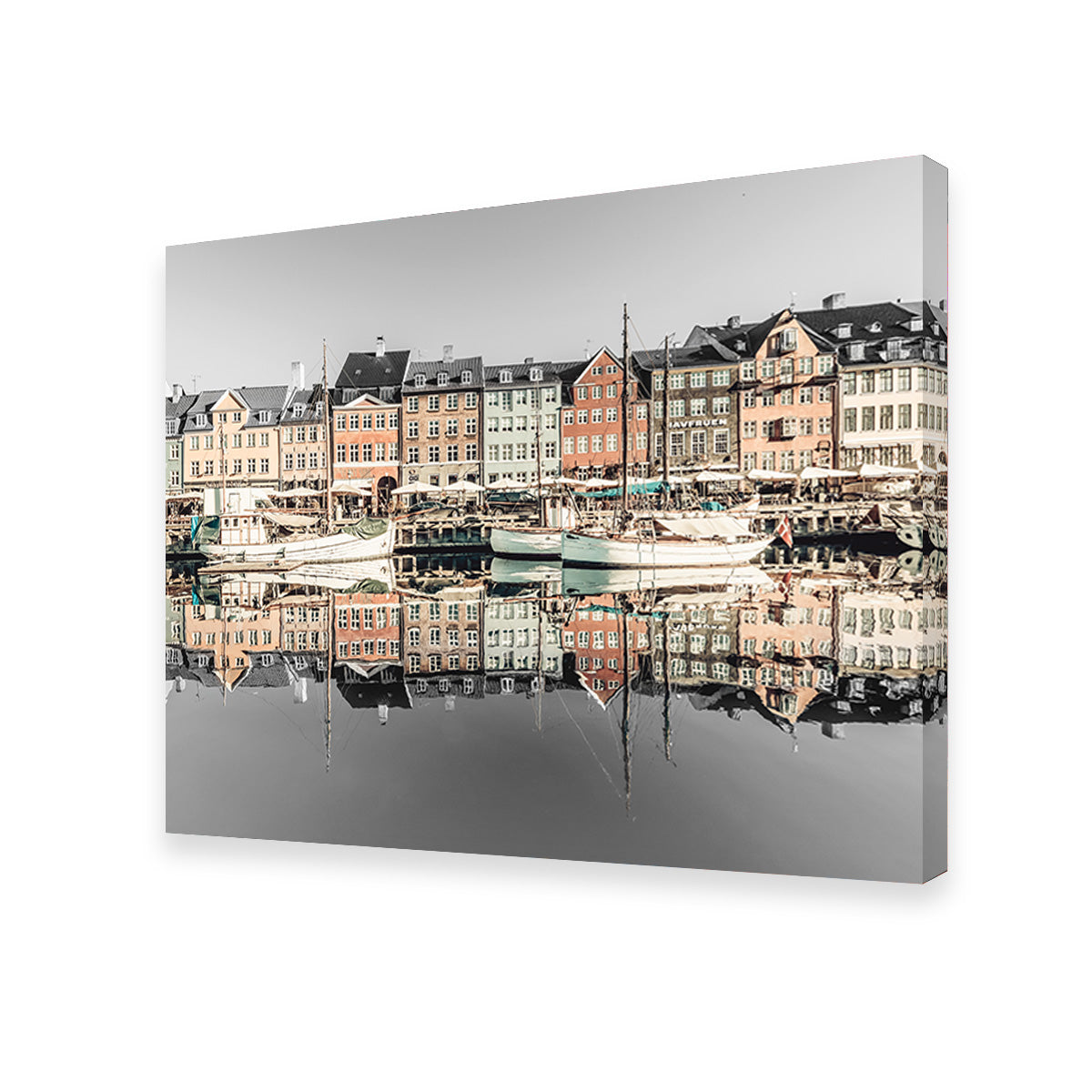 COPENHAGEN VINTAGE Nyhavn in the Morning Wall Art