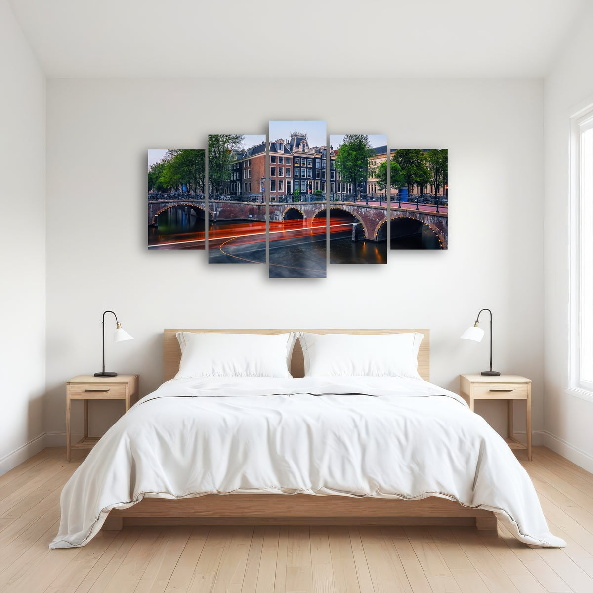AUTO-MOCKUP ROOM | Canal In Amsterdam