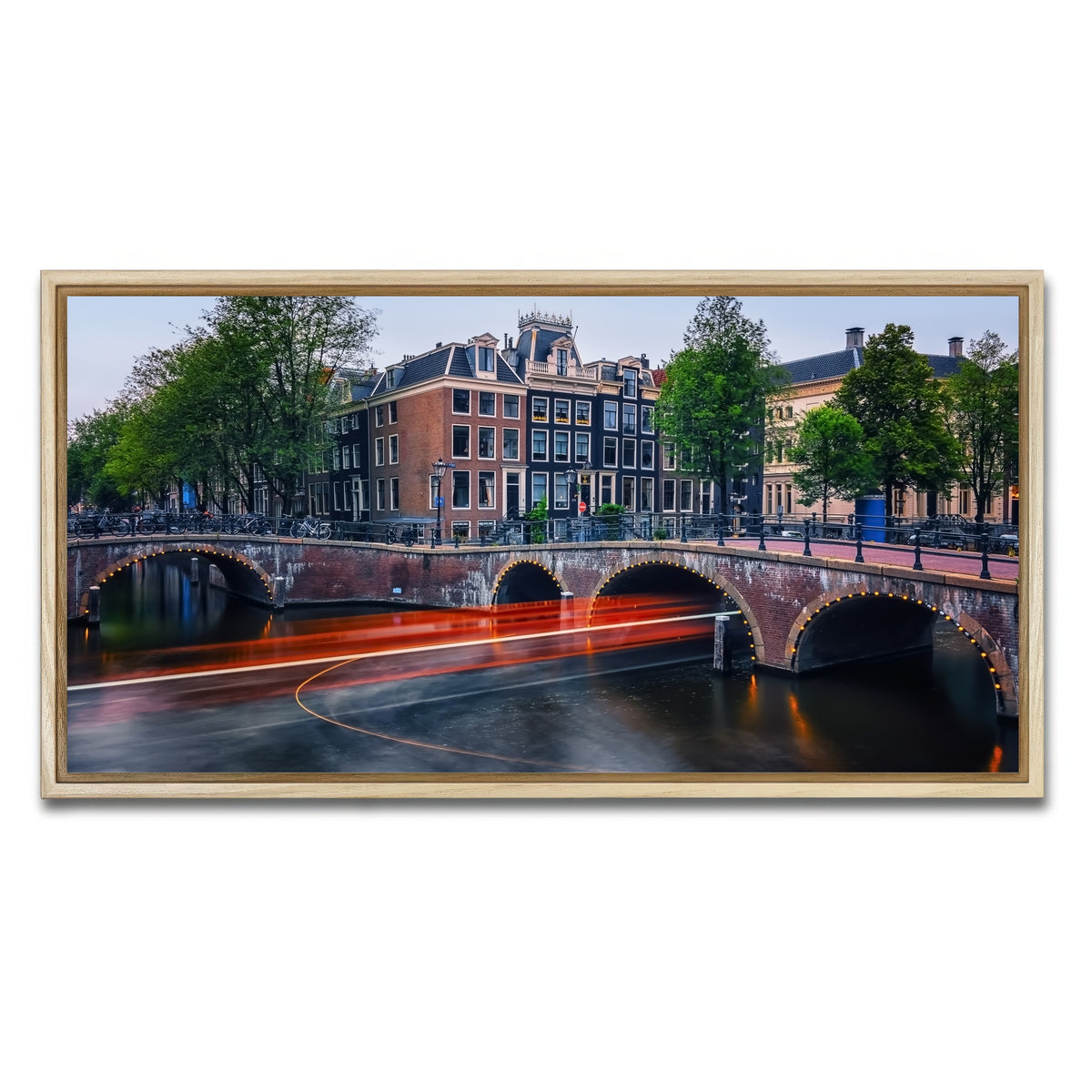 AUTO-MOCKUP WHITE | Canal In Amsterdam | 1 Piece | Natural Framed Canvas | group=2x1