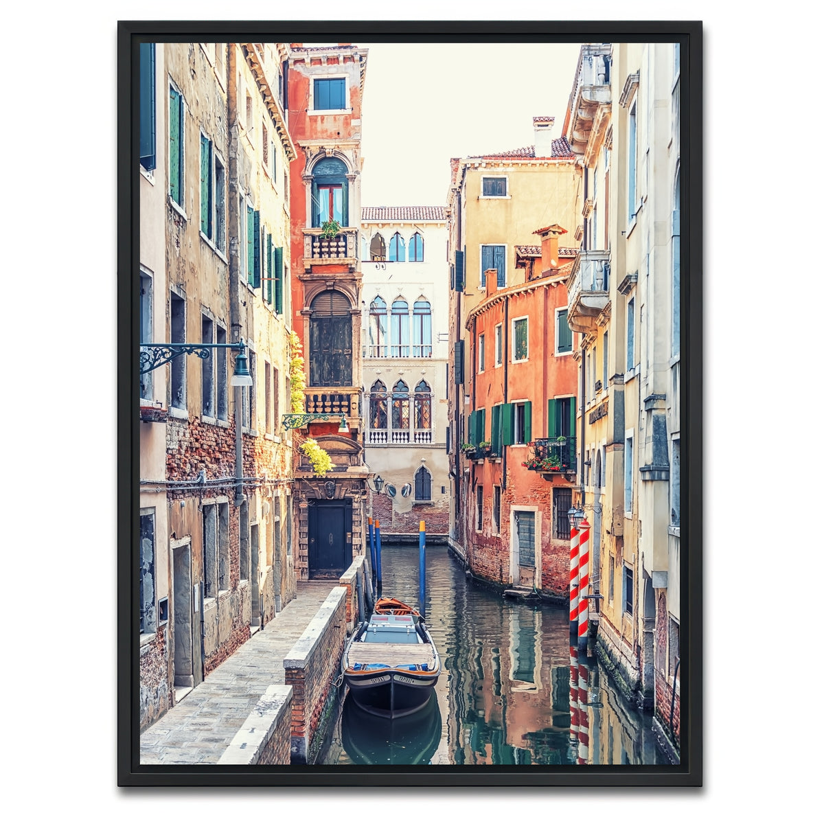 AUTO-MOCKUP WHITE | Canal In Venice | 1 Piece | Black Framed Canvas | group=3x4