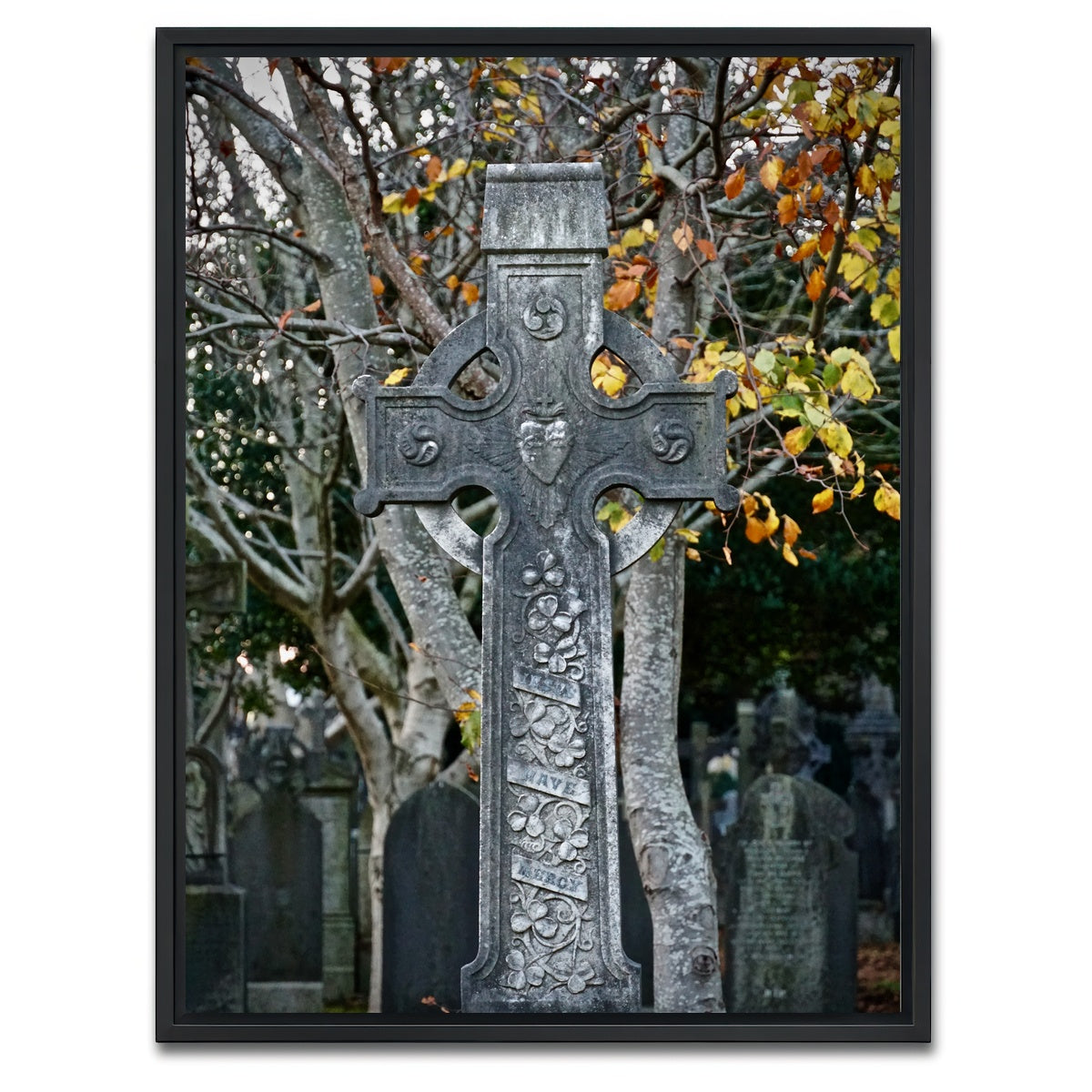 AUTO-MOCKUP WHITE | Celtic Cross, Dublin | 1 Piece | Black Framed Canvas | group=3x4