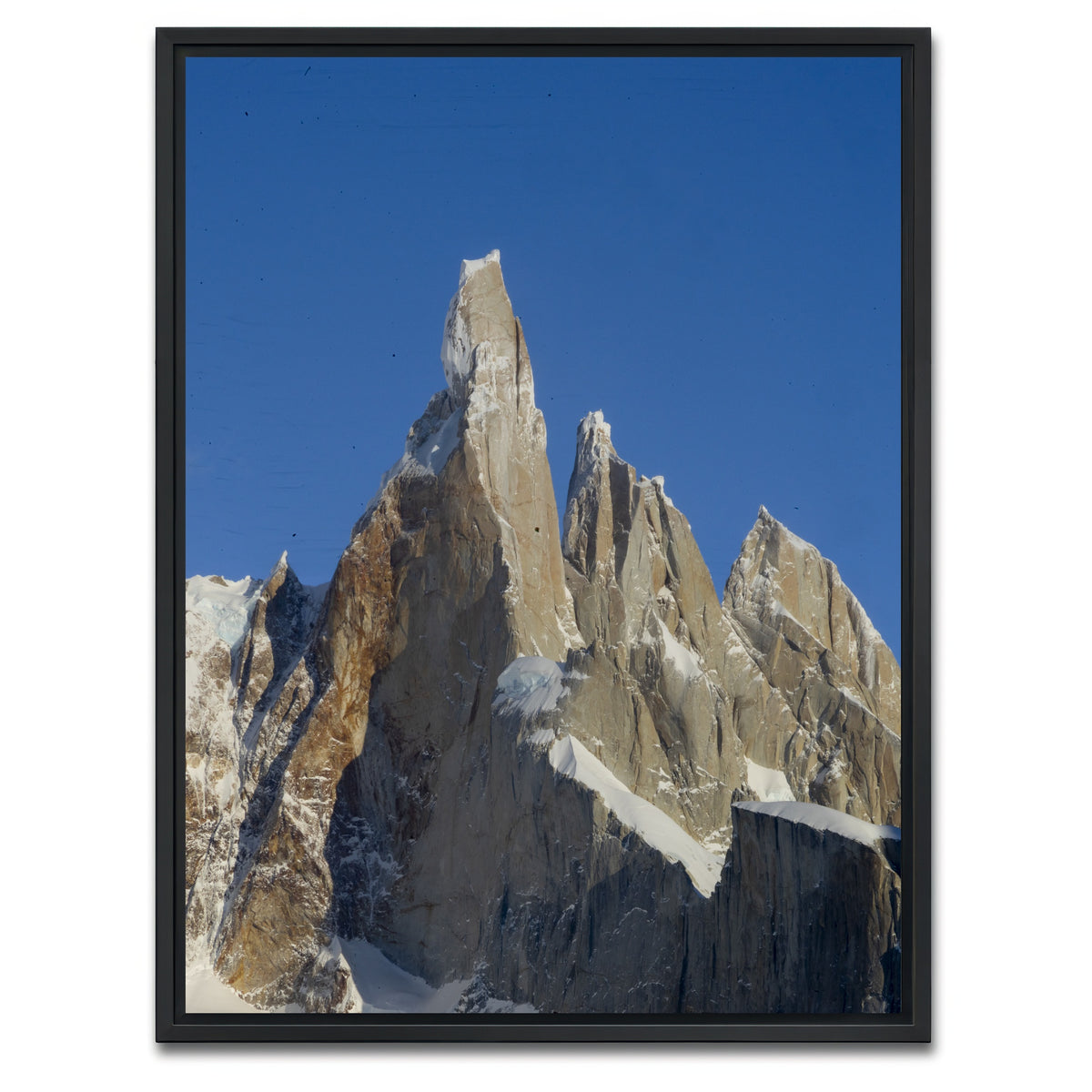 AUTO-MOCKUP WHITE | Cerro Torre - Patagonia | 1 Piece | Black Framed Canvas | group=3x4