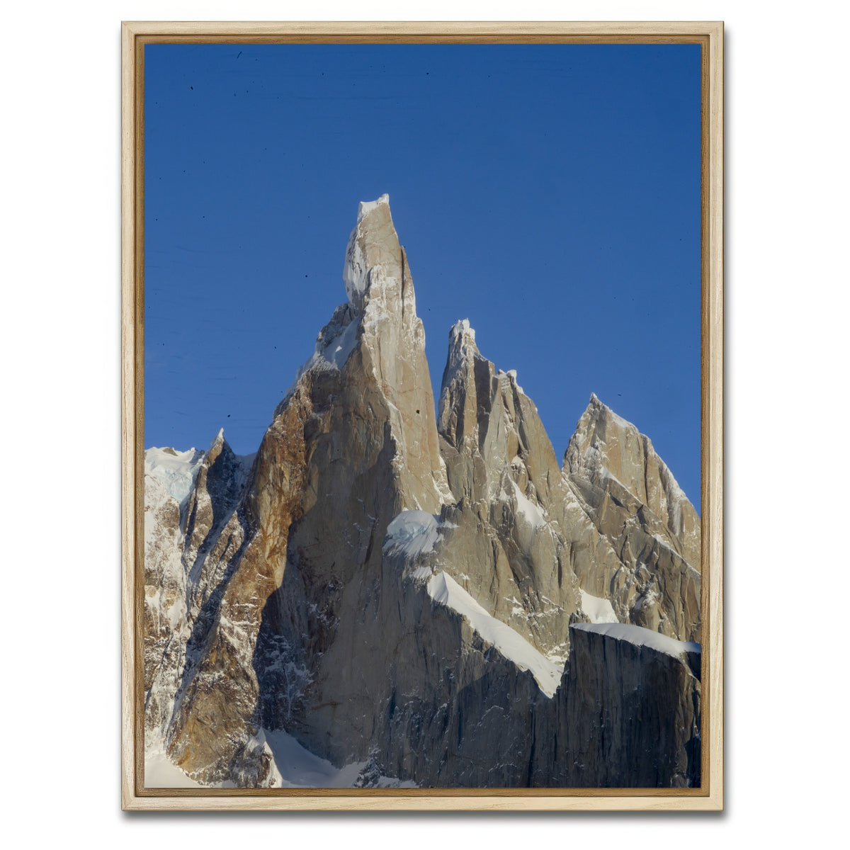 AUTO-MOCKUP WHITE | Cerro Torre - Patagonia | 1 Piece | Natural Framed Canvas | group=3x4