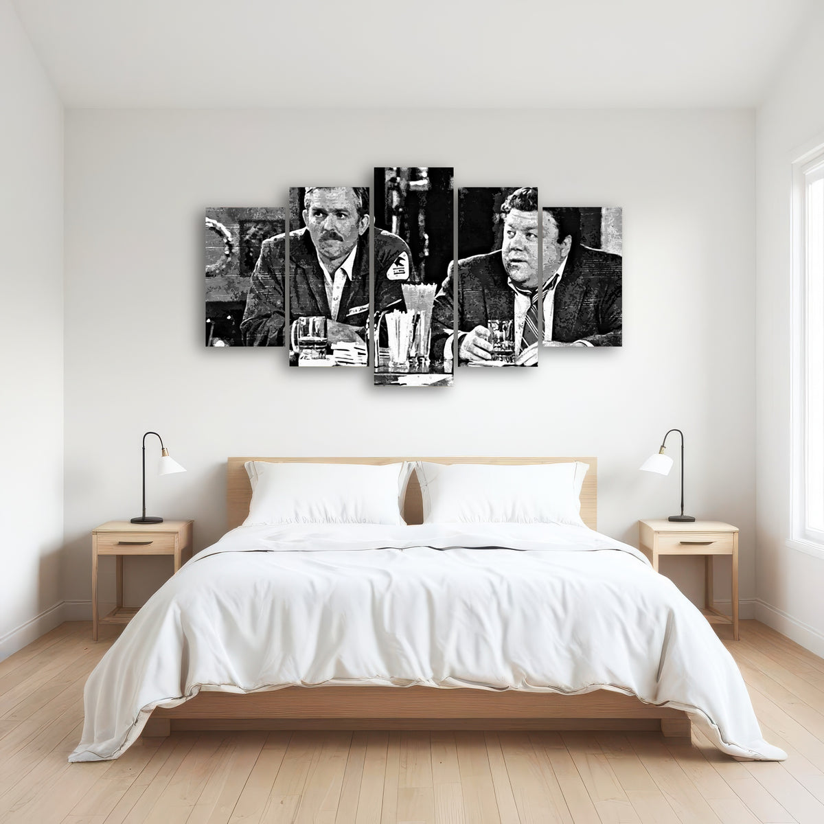 AUTO-MOCKUP ROOM | Cheers grayscale