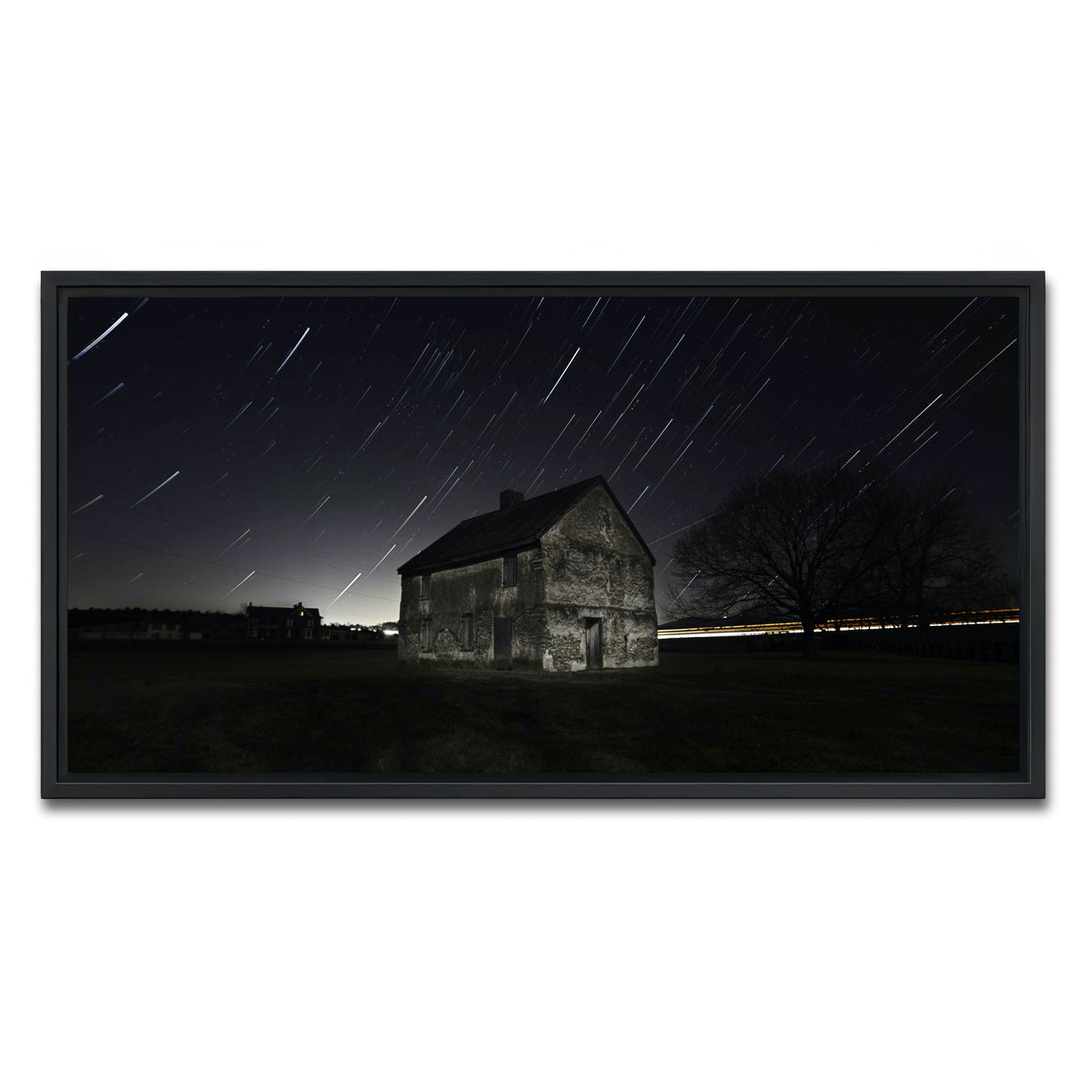 AUTO-MOCKUP WHITE | Civil War House | 1 Piece | Black Framed Canvas | group=2x1
