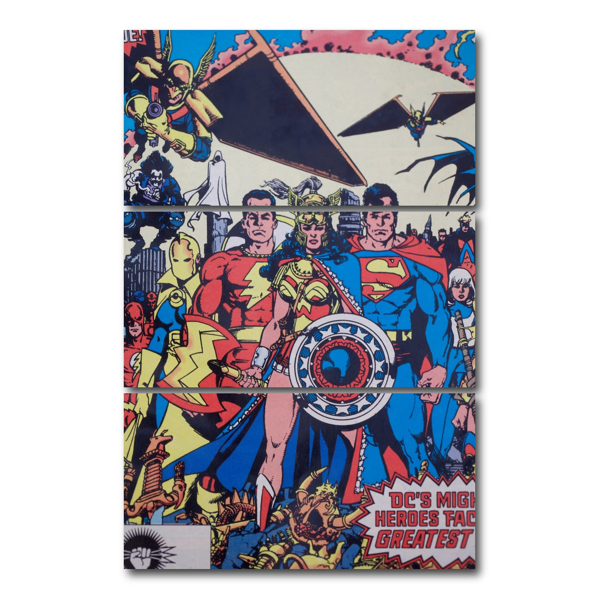AUTO-MOCKUP WHITE | DC superhero comic | 3 Piece | Gallery Wrap Canvas | group=12x24_stacked