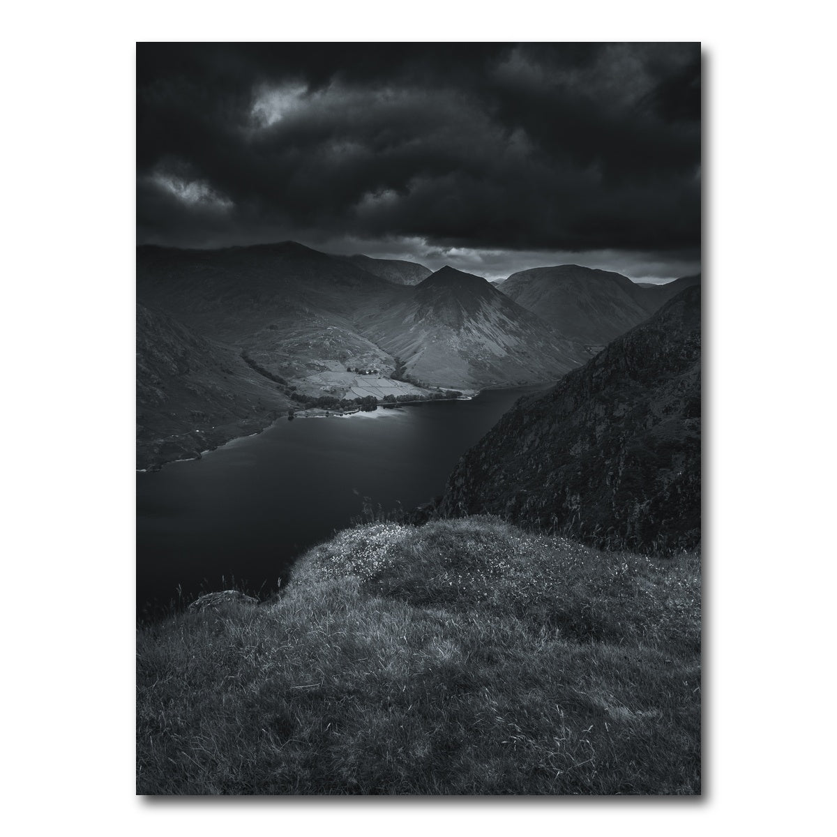 AUTO-MOCKUP WHITE | Dark Peaks | 1 Piece | Gallery Wrap Canvas | group=3x4