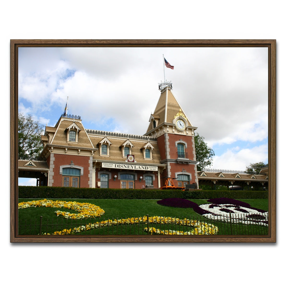 AUTO-MOCKUP WHITE | Disneyland Train Station | 1 Piece | Walnut Framed Canvas | group=4x3
