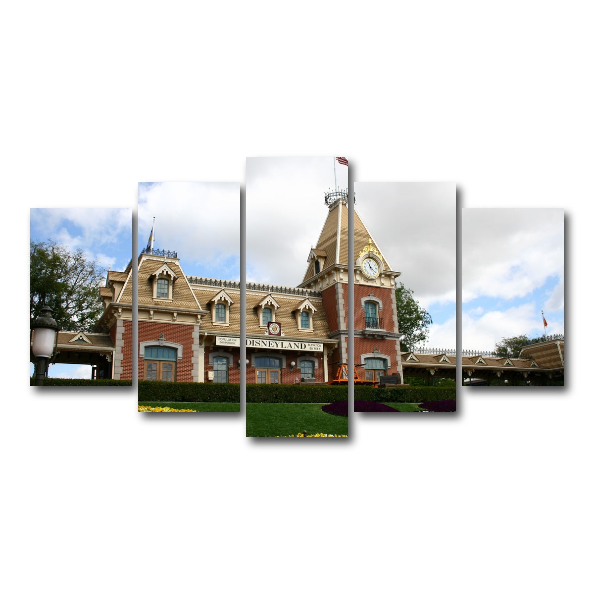 AUTO-MOCKUP WHITE | Disneyland Train Station | 5 Piece | Gallery Wrap Canvas | group=5_normal