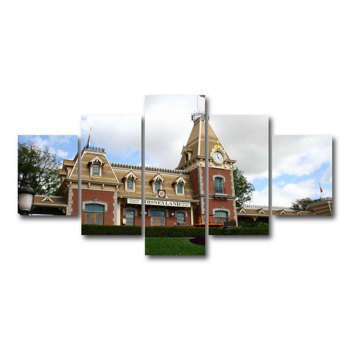 AUTO-MOCKUP WHITE | Disneyland Train Station | 5 Piece | Gallery Wrap Canvas | group=5_short