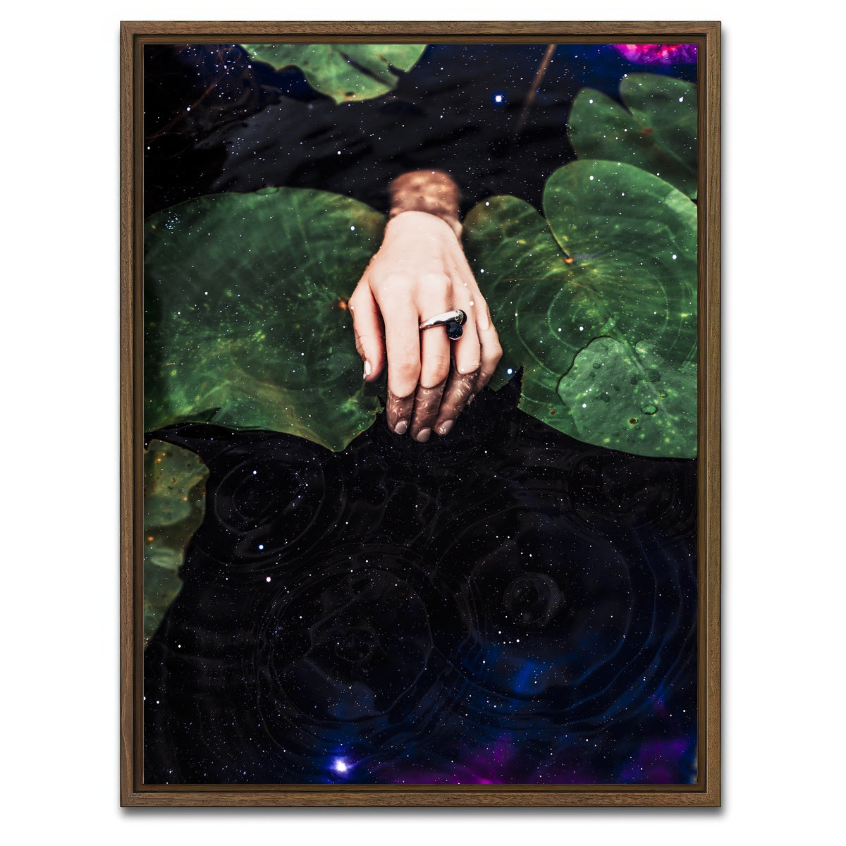 AUTO-MOCKUP WHITE | Dive-In | 1 Piece | Walnut Framed Canvas | group=3x4