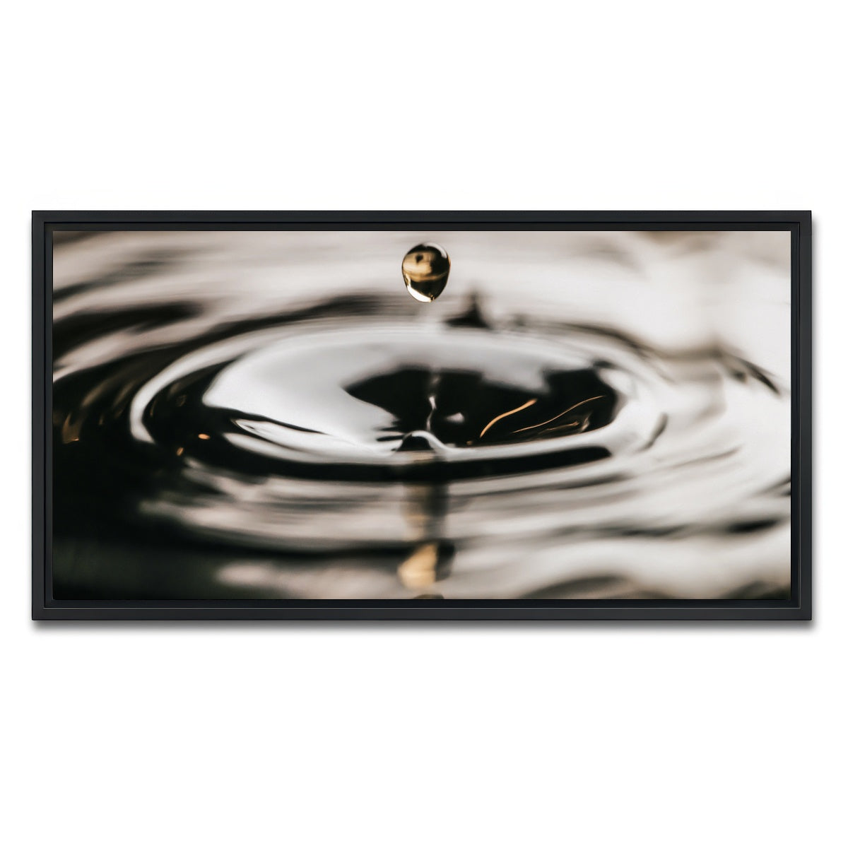 AUTO-MOCKUP WHITE | Drop | 1 Piece | Black Framed Canvas | group=2x1