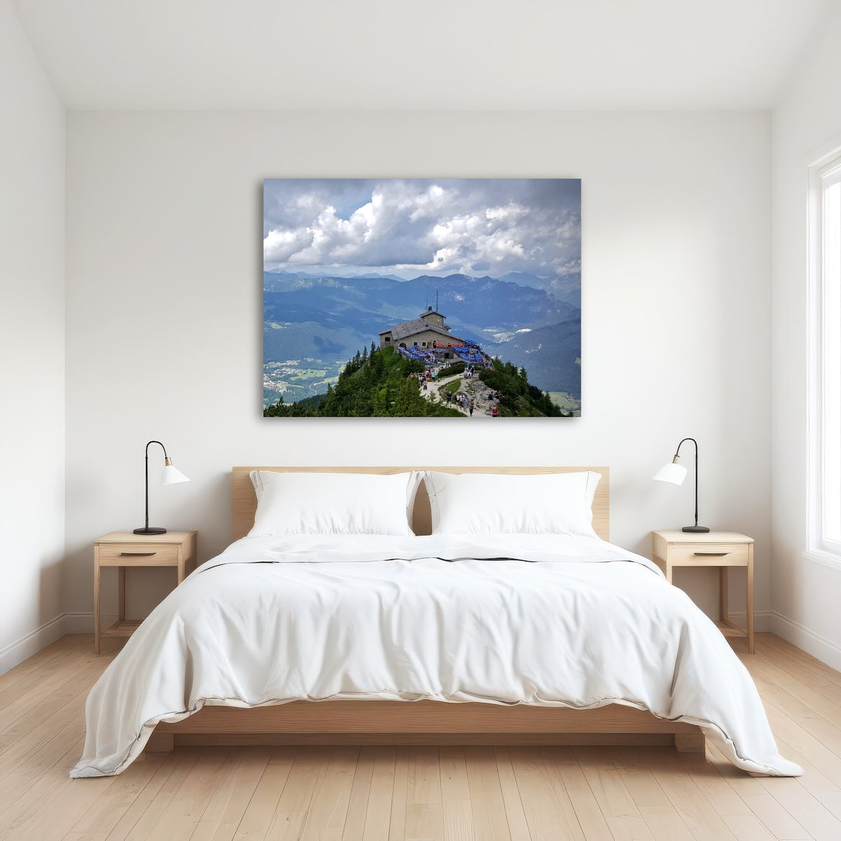 AUTO-MOCKUP ROOM | Eagle's Nest