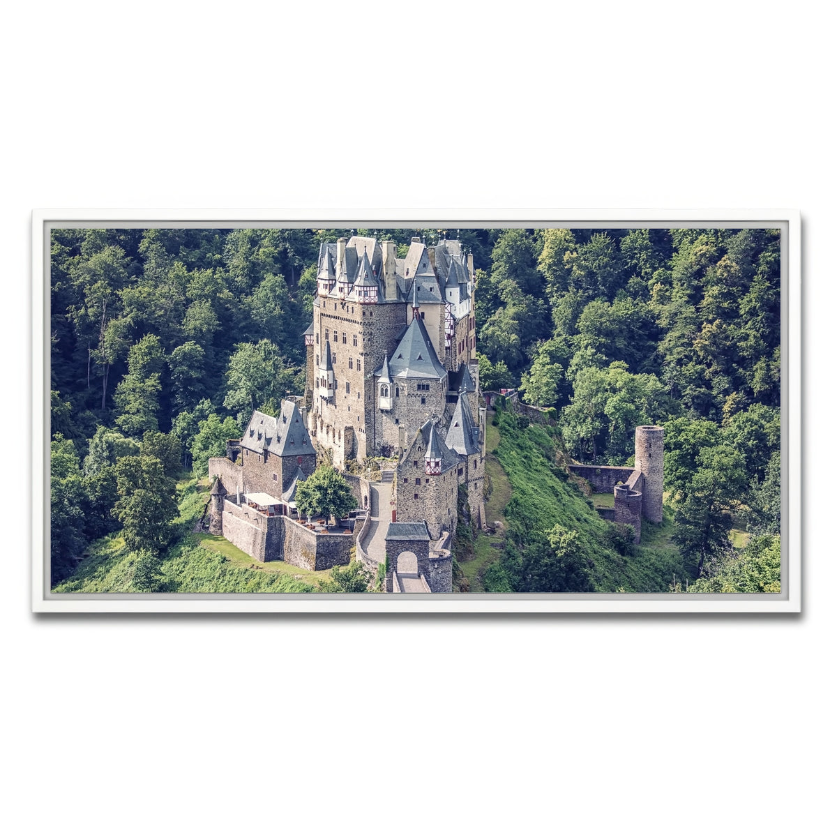 AUTO-MOCKUP WHITE | Eltz Castle | 1 Piece | White Framed Canvas | group=2x1