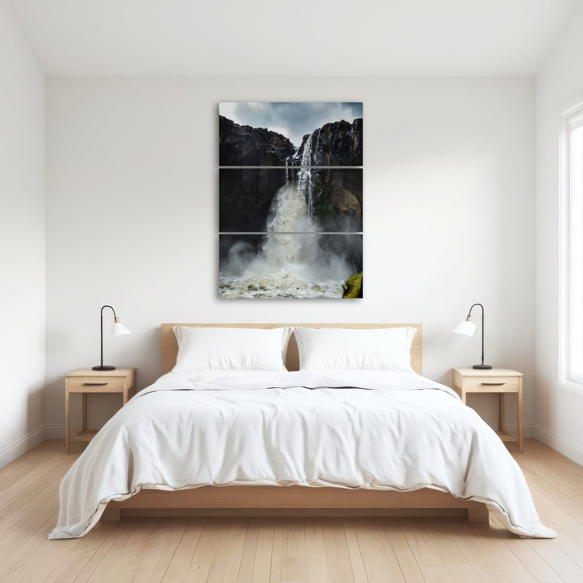 AUTO-MOCKUP ROOM | Fearless birds at Prata Waterfall