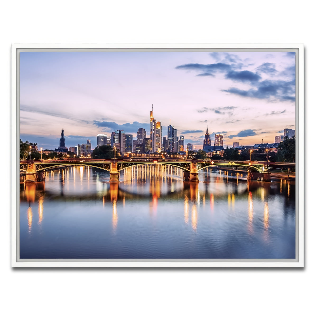 AUTO-MOCKUP WHITE | Frankfurt | 1 Piece | White Framed Canvas | group=4x3