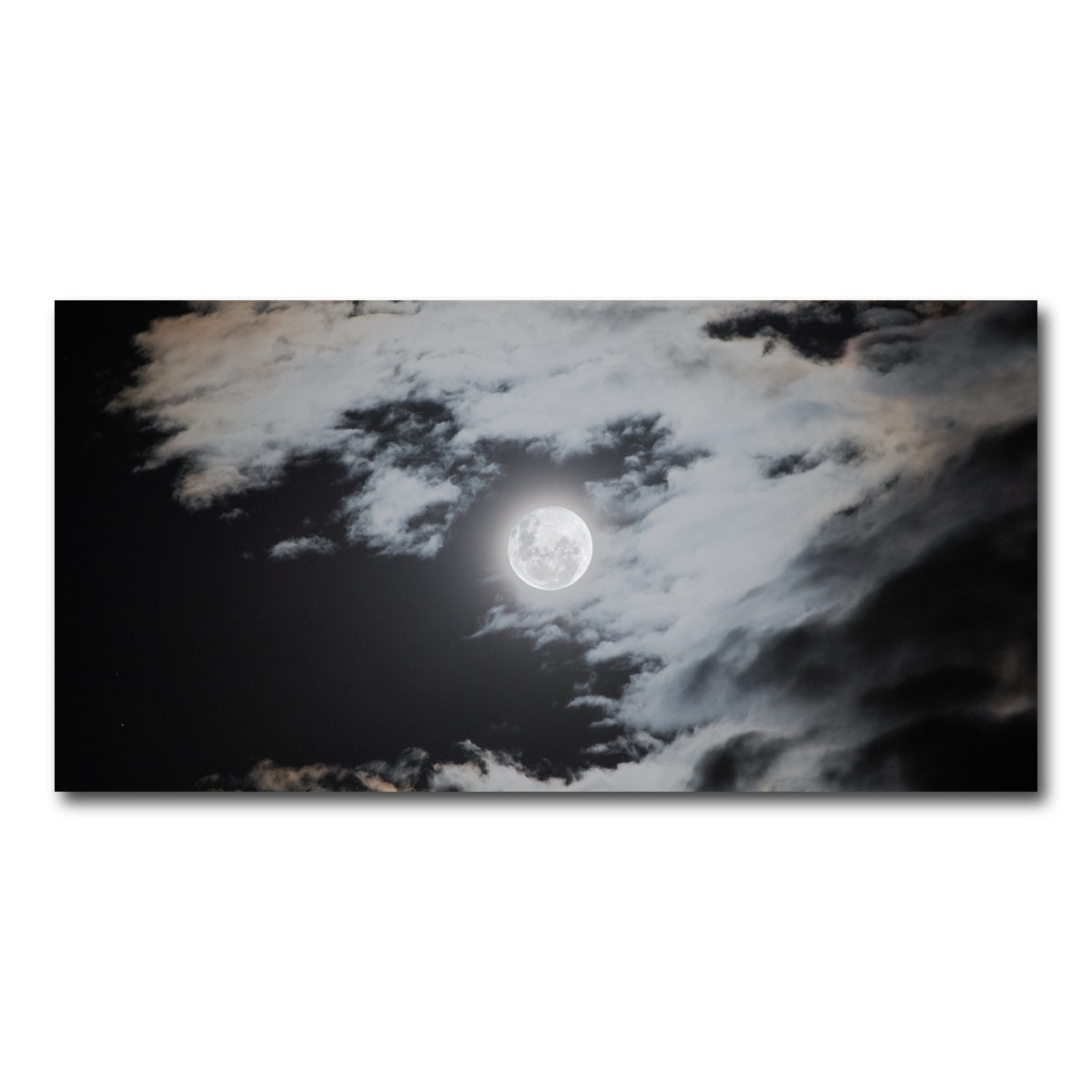 AUTO-MOCKUP WHITE | Full moon behind clouds | 1 Piece | Gallery Wrap Canvas | group=2x1