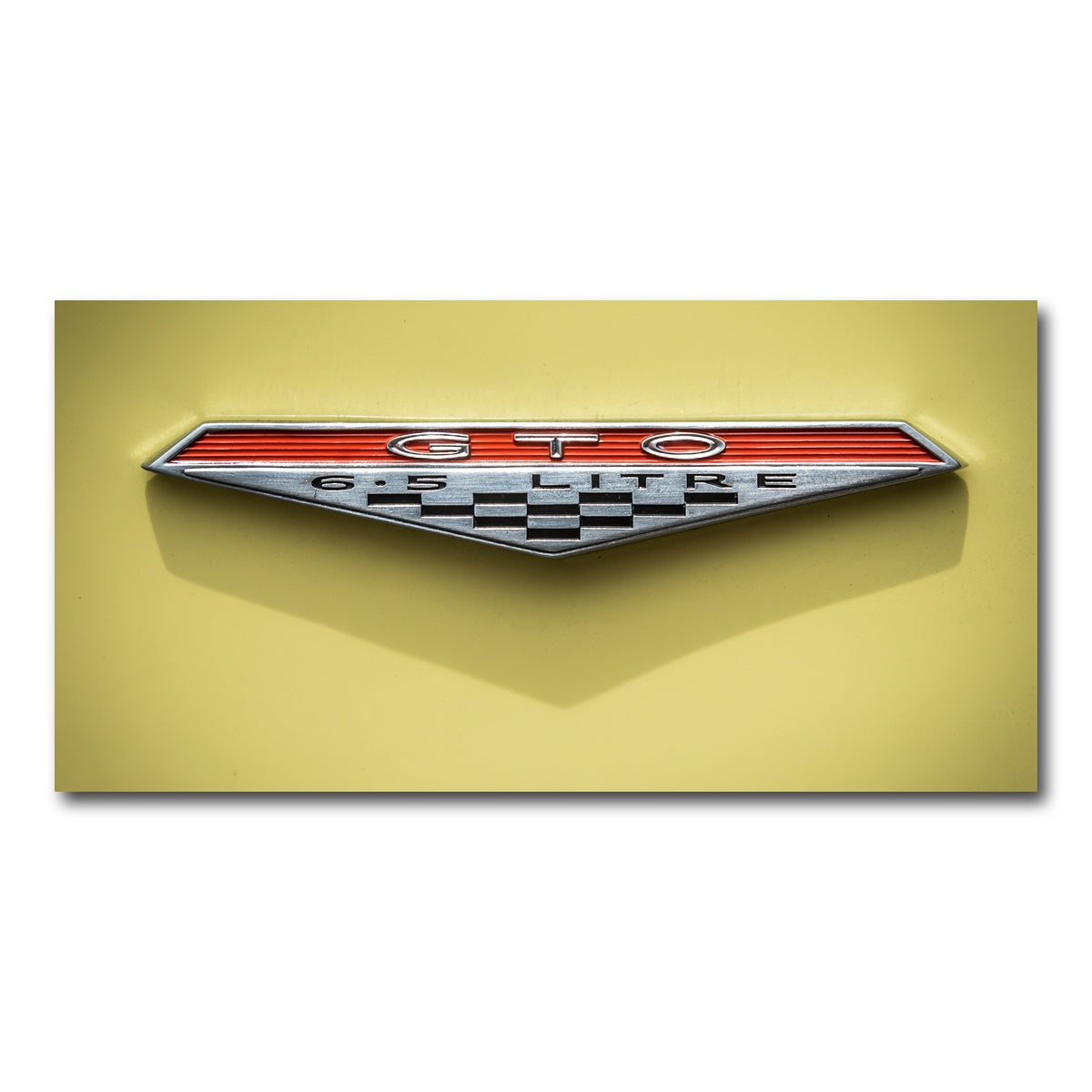 AUTO-MOCKUP WHITE | GTO Emblem | 1 Piece | Gallery Wrap Canvas | group=2x1