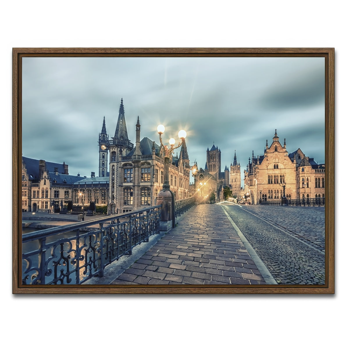 AUTO-MOCKUP WHITE | Ghent | 1 Piece | Walnut Framed Canvas | group=4x3