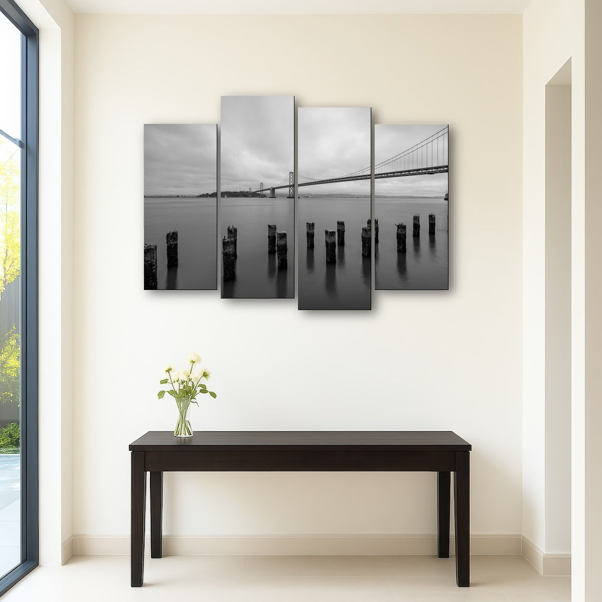 AUTO-MOCKUP ROOM | Golden Gate Black & White