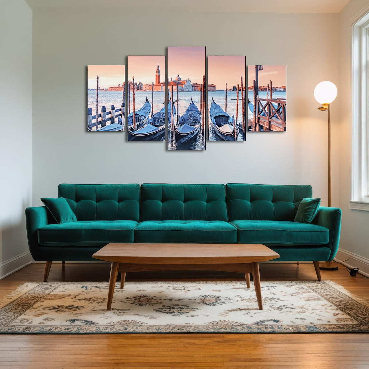 AUTO-MOCKUP ROOM | Gondolas In The Morning