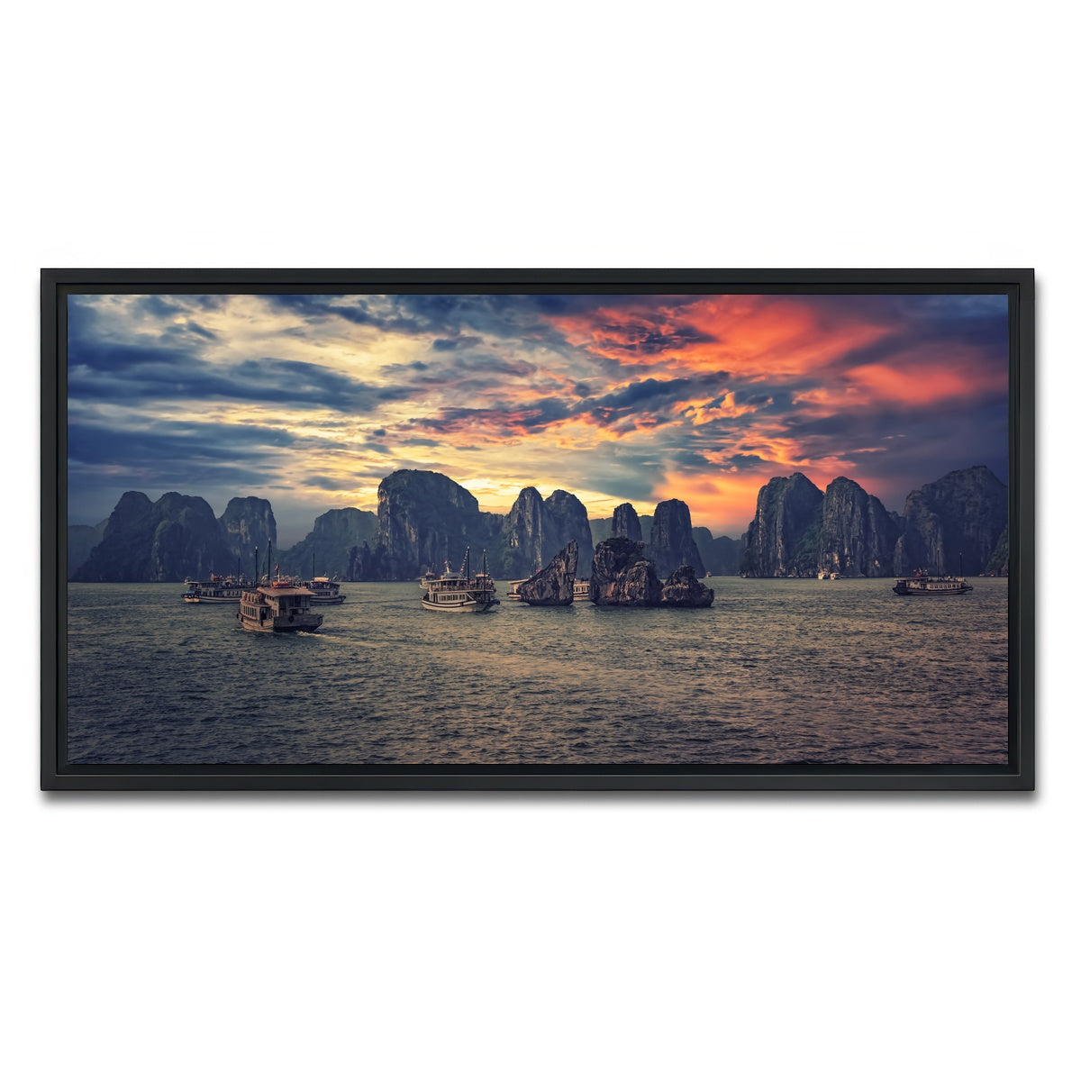 AUTO-MOCKUP WHITE | Halong Bay | 1 Piece | Black Framed Canvas | group=2x1
