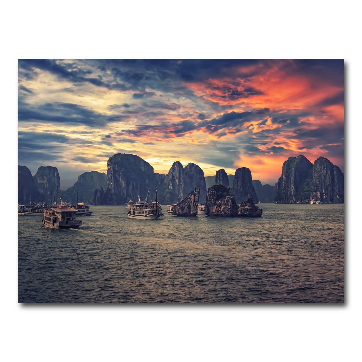 AUTO-MOCKUP WHITE | Halong Bay | 1 Piece | Gallery Wrap Canvas | group=4x3