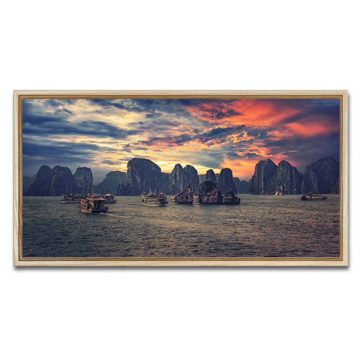 AUTO-MOCKUP WHITE | Halong Bay | 1 Piece | Natural Framed Canvas | group=2x1