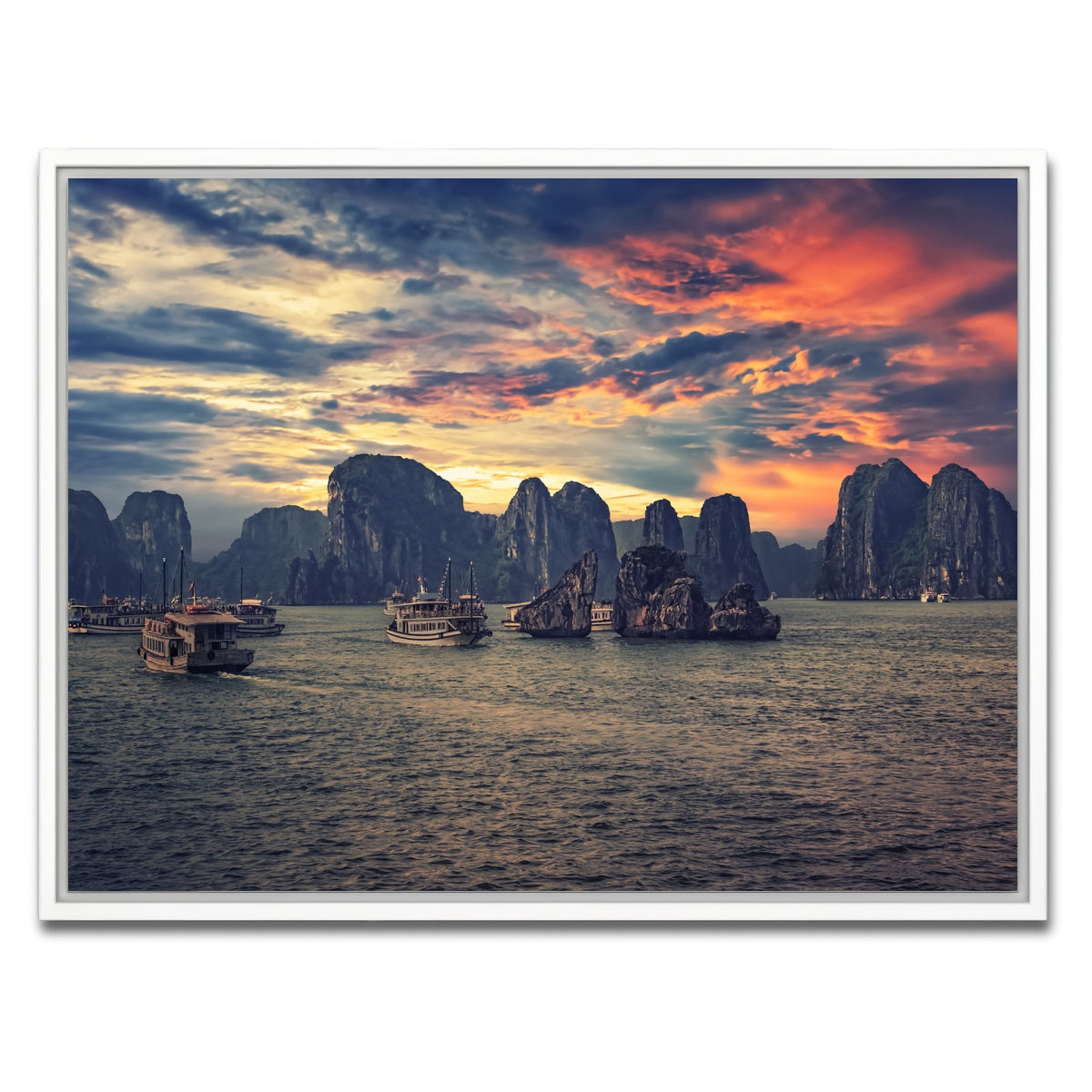 AUTO-MOCKUP WHITE | Halong Bay | 1 Piece | White Framed Canvas | group=4x3
