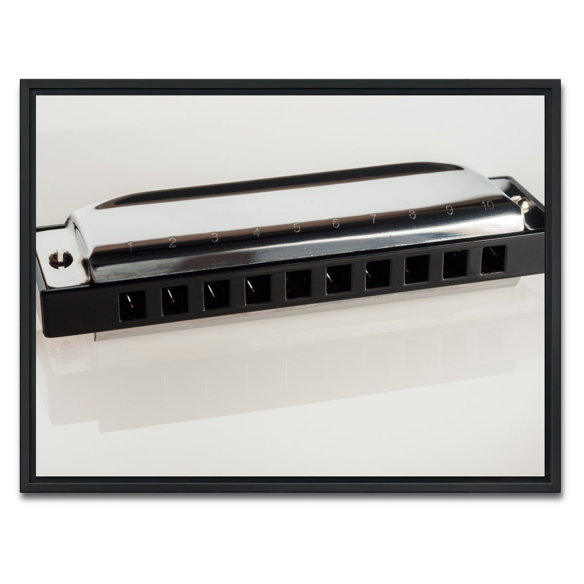 AUTO-MOCKUP WHITE | Harmonica | 1 Piece | Black Framed Canvas | group=4x3