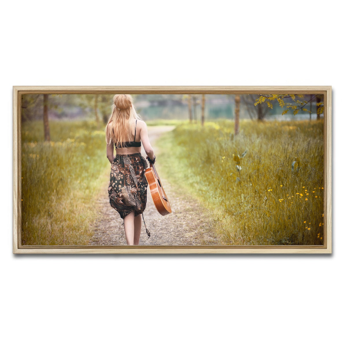AUTO-MOCKUP WHITE | Hippie woman | 1 Piece | Natural Framed Canvas | group=2x1