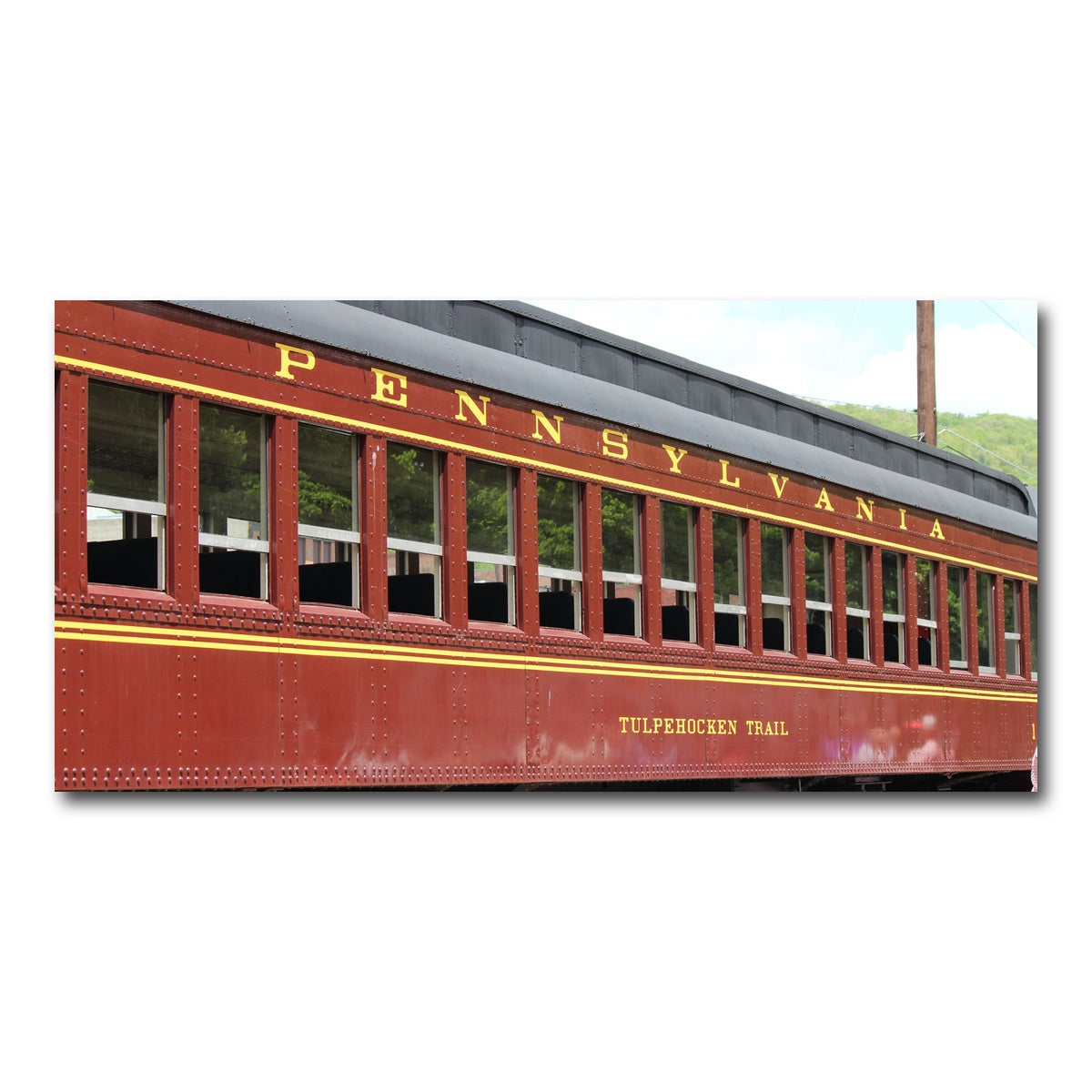 AUTO-MOCKUP WHITE | Historic railroad car | 1 Piece | Gallery Wrap Canvas | group=2x1